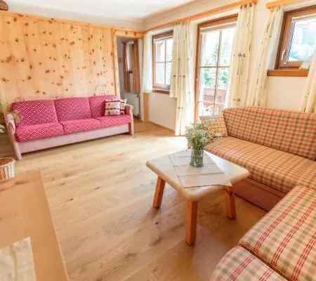 Gutzingerhof Villa Bad Kleinkirchheim Room photo